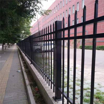 開發區鐵藝圍墻護欄價格解析與市政護欄選購指南
